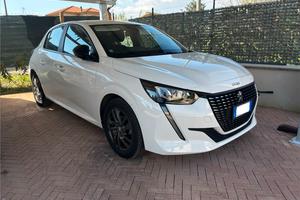 Peuceot 208