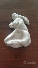 Piccola scultura di Gino Ghioni