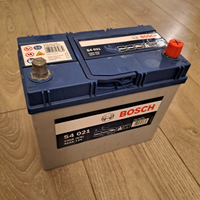 Batteria Bosch S4 021 nuova mai usata