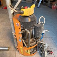 Argano elettrico OFFICINE IORI modello DM200