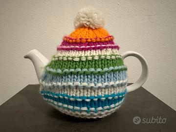 Teiera in ceramica con cappello