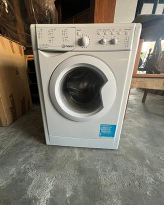 Lavatrice INDESIT