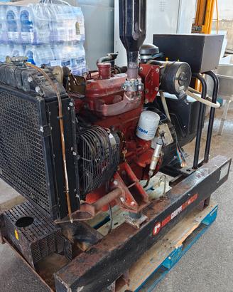 Gruppo elettrogeno 30 kVA Iveco Stamford 45 ore