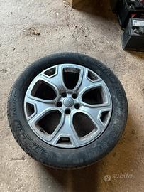 Cerchi con gomme jeep renegade