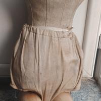 busto di vecchio manichino 