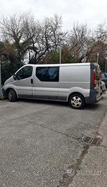 Opel vivaro cdti 2008