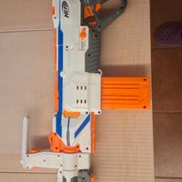 NERF modello Regulator completo di 2 caricatori