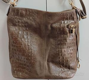 Borsa da donna in vera pelle firmata Melluso.