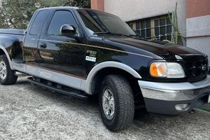 FORD F150