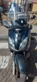 Yamaha X-Max 250 - INTERAMENTE FINANZIABILE