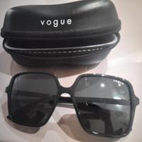 occhiali da sole vogue