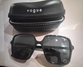 occhiali da sole vogue
