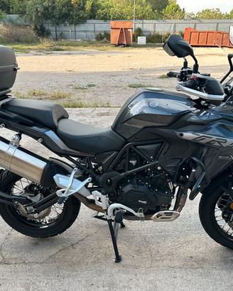 Benelli trk 502x