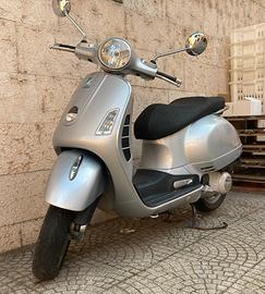 VESPA GTS