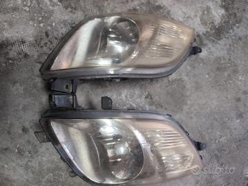 fari Toyota Yaris seconda serie 