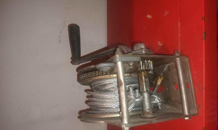 Verricello per carrelli