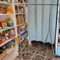 stand appendiabiti grande ed estensibile