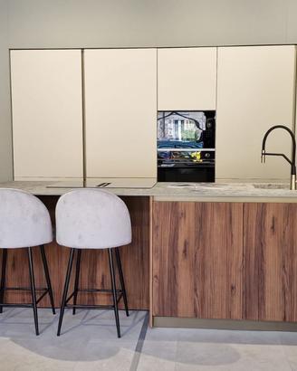 Cucina moderna con isola, modello AR-DUE ex esposi