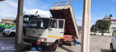 Autocarro OM 70 Ribaltabile