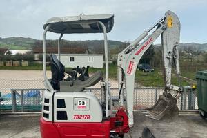 Miniescavatore Takeuchi TB217R
