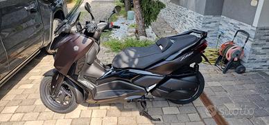 Yamaha X-Max 300 - 2024