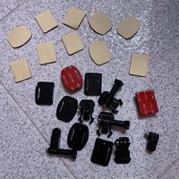 Set ganci e adesivi per GoPro