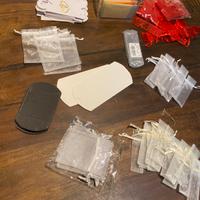 Sacchetti e biglietti per bomboniere ed hobbismo