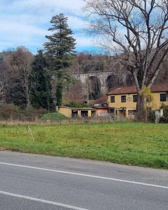 Terreno di 6961 m² a Pettenasco