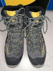 Scarponcini trekking La Sportiva