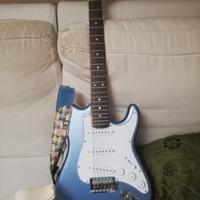 chitarra acustica con amplificatore 
