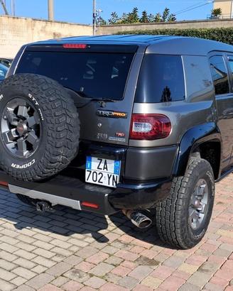 Toyota FJ Cruiser TRD Pro – 4x4 – GPL – 150.000 km