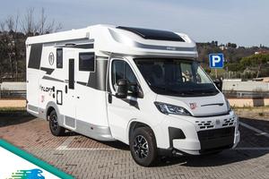 Camper Semintegrale 4 posti Elnagh T-Loft 450