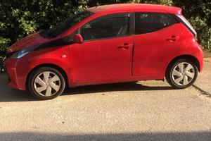 TOYOTA Aygo 1ª serie - 2014