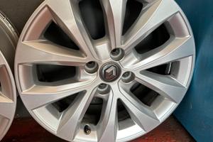CERCHI USATI RAGGIO 16 POLLICI RENAULT Clio - CPC6