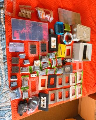 Materiale elettrico  misto