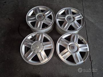 Cerchi In Lega Da 15" Per Renault Clio 2005