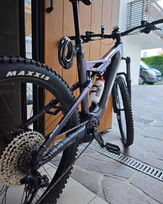 KTM MACINA KAPOHO ELITE  TAGLIA L  COME NUOVA!