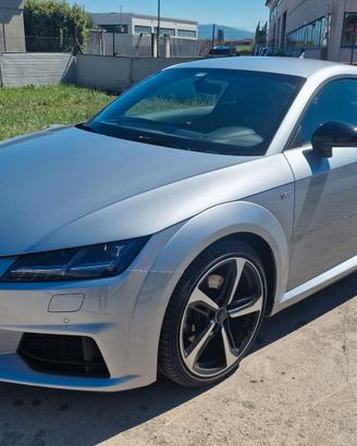 Audi TT 2.0 TDI 184cv S Line