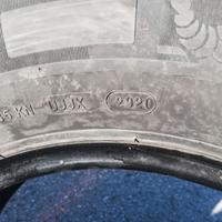 Gomme Michelin agilis camping 215 75 16cp 2020