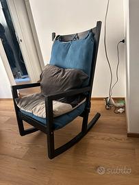 Sedia a dondolo Ikea