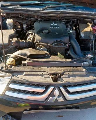 2014 MOTORE 4D56 MITSUBISHI L200 DOUBLE CAB DI-D T