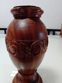 Splendido vaso vintage in legno massiccio 