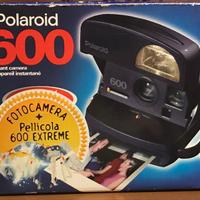 Polaroid 600