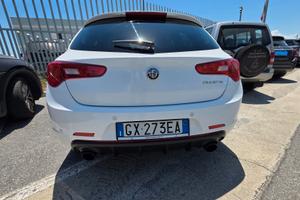Alfa Romeo Giulietta Veloce 1750 TBi 241 CV - Full