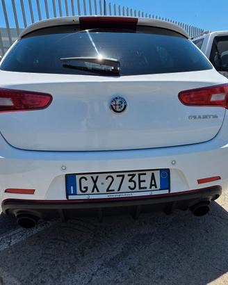 Alfa Romeo Giulietta Veloce 1750 TBi 241 CV - Full