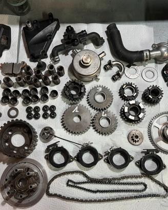 Yamaha R6 06/16 ricambi vari motore forcella