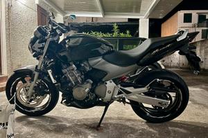 Hornet 600