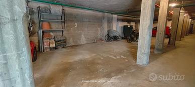 Posto auto coperto Firenze