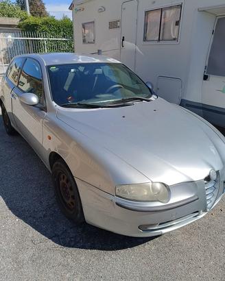 Alfa Romeo 147 1.6 t.spark