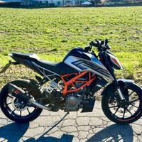 KTM Duke 125